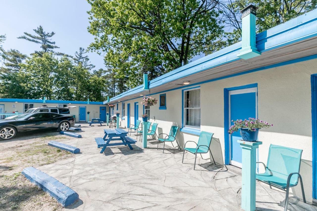 Beachfront At Beach1 Motel Wasaga Beach Exterior photo